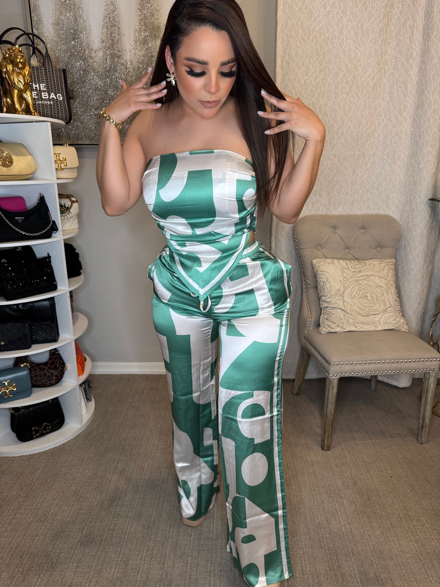 Traje tany